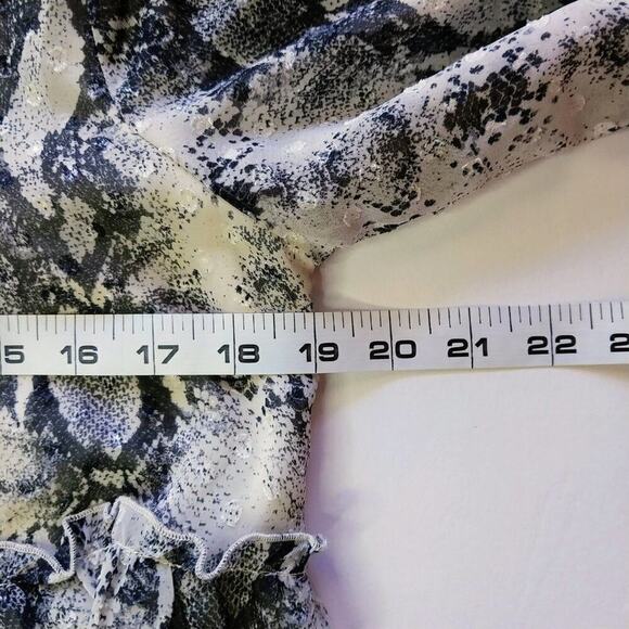 Altar'd State Animal Print Mini Dress Size Small Gray Ruffle Babydoll Bohemian - Picture 7 of 10